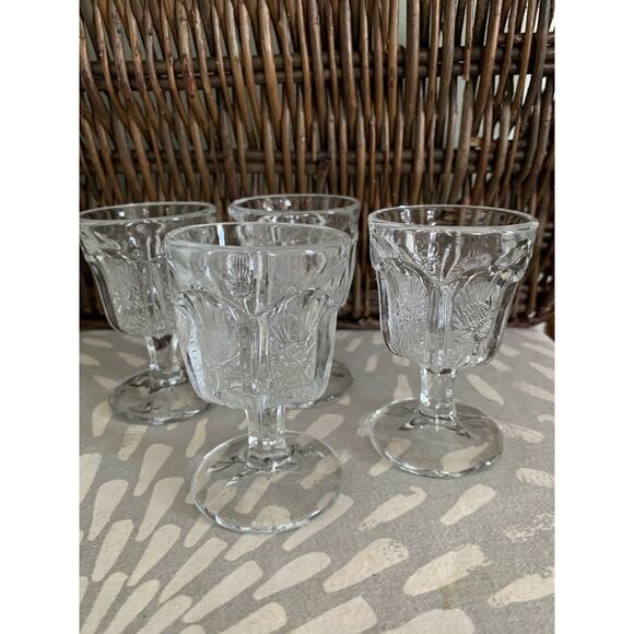 Antique Higbee cordial glasses stemmed EAPG thistle pattern set of 4 - Picture 5 of 12